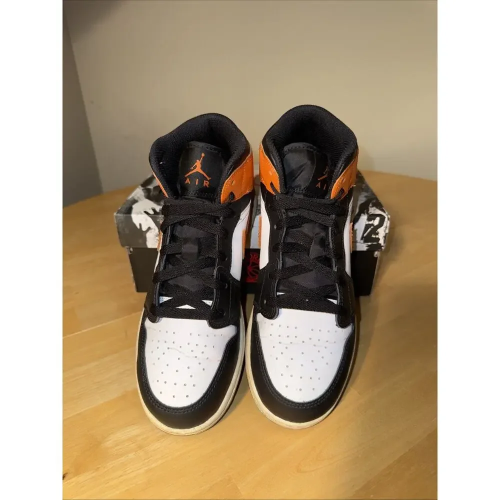 Size 6.5Y Womens 8 - Air Jordan 1 Retro OG 2025 High Shattered Backboard